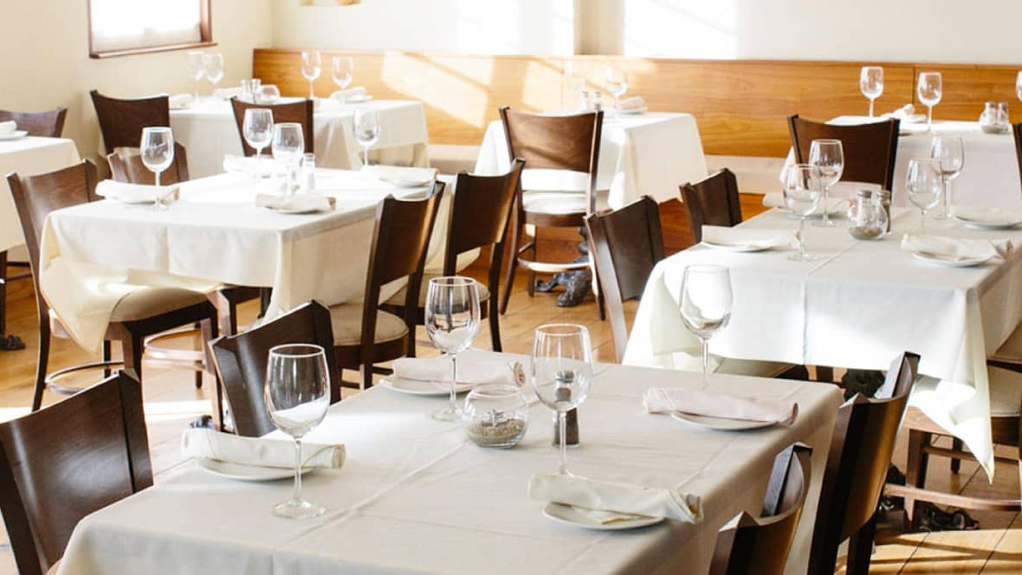 Petros Santa Barbara Restaurant Ambience